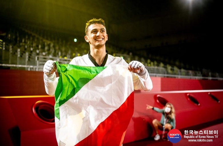 기사 2021.07.24.(토) 3-1 (사진) M-58kg Italy’s Vito Dell’Aquila .JPG