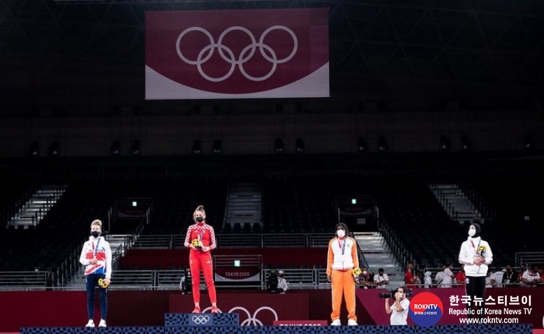 기사 2021.07.26.(월) 5-4 (사진) Womens -67kg 2020 도쿄올림픽대회 태권도경기 입상자  .JPG