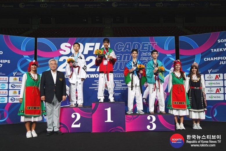 기사 2022.08.01.(월) 4-1 (사진)   History made on final day of World Taekwondo Cadet Championships  .jpg