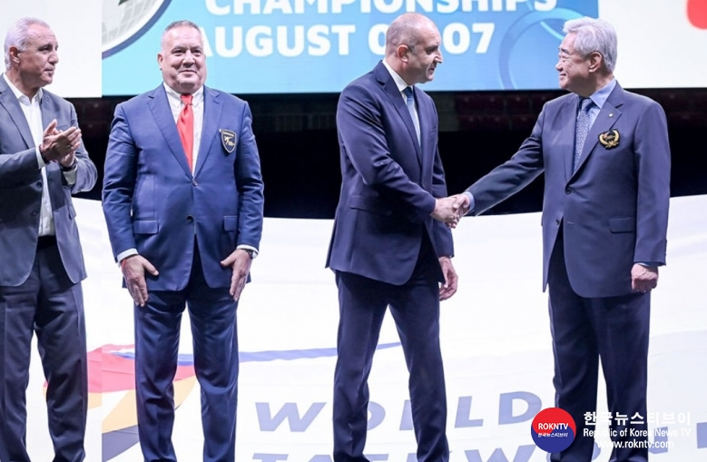 기사 2022.08.03.(수) 1-1 (사진)  Sofia 2022 World Taekwondo Junior Championships kicks off with spectacular Opening Ceremony in presence of Bulgarian President  .jpg