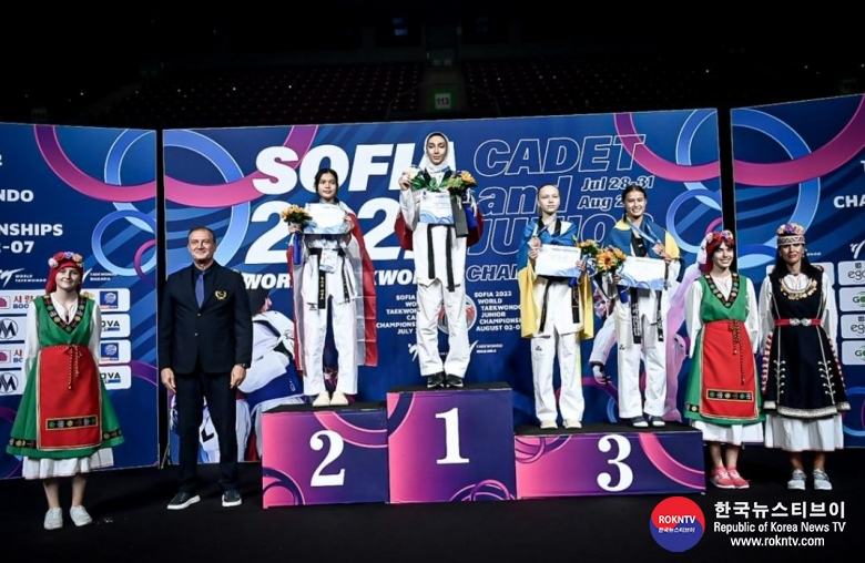 기사 2022.08.05.(금) 1-4 (사진)  Iran and Korea share gold medals on second day of Sofia 2022 World Taekwondo Junior Championships  .jpg
