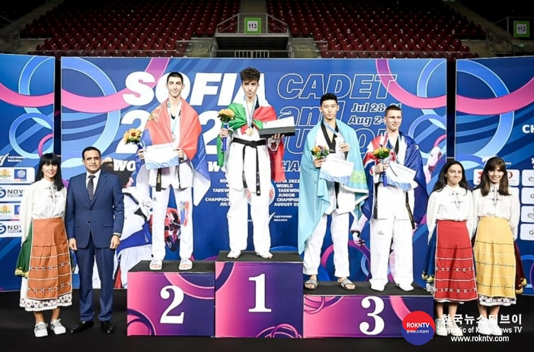 기사 2022.08.08.(월) 1-3 (사진)  Italy wins first gold alongside Iran and Korea on day four of Sofia 2022 World Taekwondo Junior Championships  .jpg