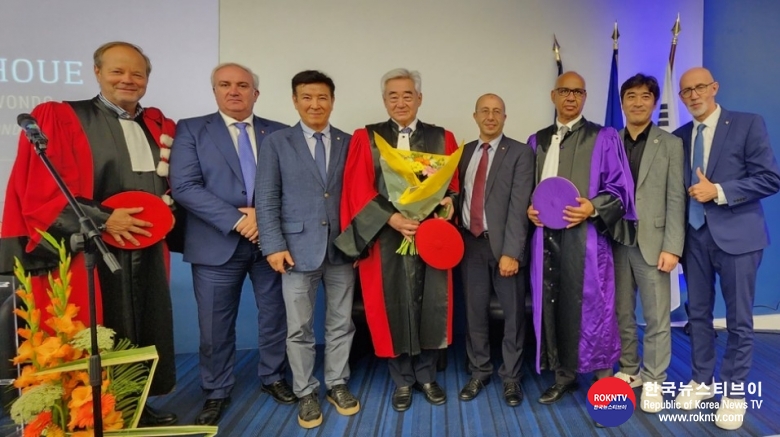 기사 2023.09.14.(목) 3-4 (사진 4)  World Taekwondo President receives Honorary Doctorate from Universite du Littoral Cote d'Opale.JPG