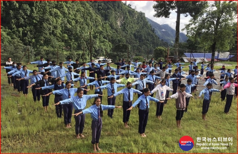 기사 2022.08.29.(월) 2-2 (사진)  New WT-ADF Cares Project Starts at Um Hong Gil Human School near Pokhara, Nepal.jpg