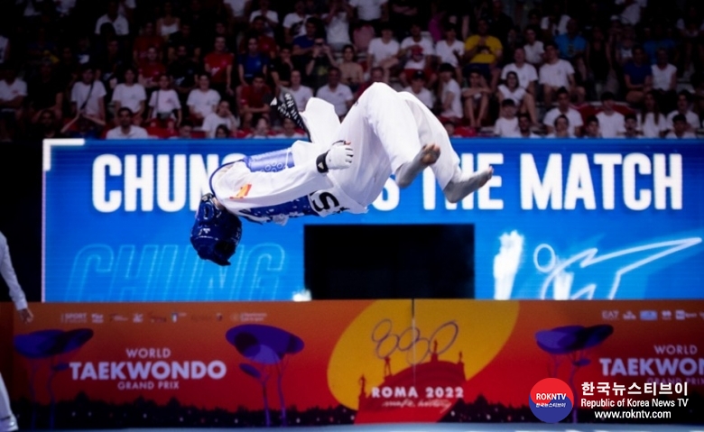 기사 2022.06.07.(화) 2-4 (사진)  Italian home favourite and Spanish teenage sensation win golds on last day of Roma 2022 World Taekwondo Grand Prix     .jpg