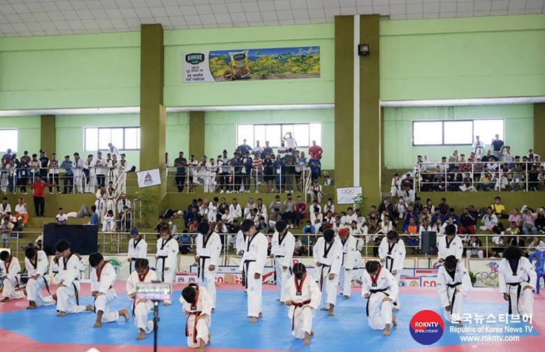 기사 2022.10.18.(화) 3-1 (사진) 3rd Mt. Everest Open Taekwondo Championships Kick Off in Pokhara, Nepal.jpg