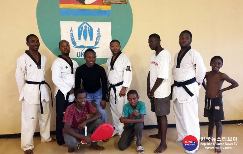 기사 2022.02.17.(목) 5-1 (사진) THF and Next Generation Taekwondo launch new project in Eswatini  .JPG