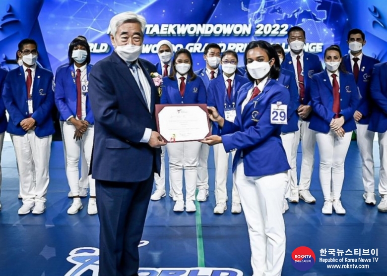 기사 2022.06.11.(토) 2-5 (사진) China and Chinese Taipei take first golds on offer at Muju Taekwondowon 2022 World Taekwondo Grand Prix Challenge   .jpg