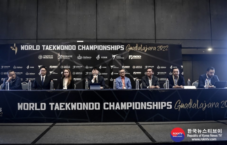 기사 2022.11.14.(월) 4-3 (사진)  Taekwondo’s ‘Bright Future’ Laid out in Guadalajara Head of Team meeting covers last-minute details prior to battle commencing on Monday.jpg