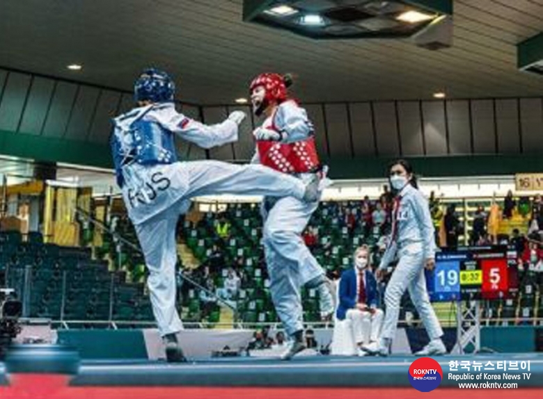 기사 2021.12.02.(목) 3-1 (사진) Competition hots up on second day of World Taekwondo Women’s Open Championships in Riyadh .JPG